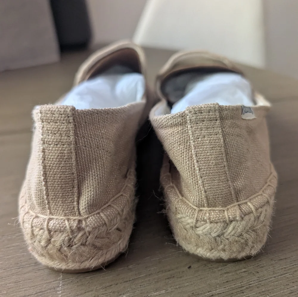 New Anthropologie Soludos Feminist embroidered Slip Ons Size 7 - Picture 4 of 7